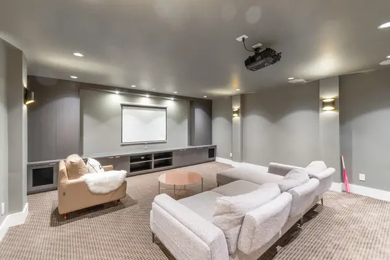 31 Glenmore Drive, West Vancouver For Sale - image 19