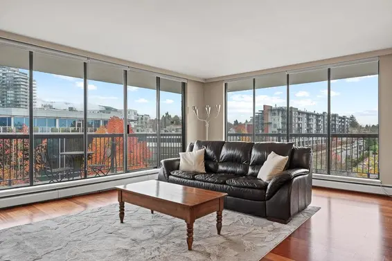 801 114 West Keith Road, North Vancouver