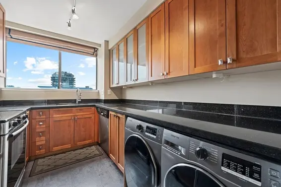 801 114 West Keith Road, North Vancouver For Sale - image 12