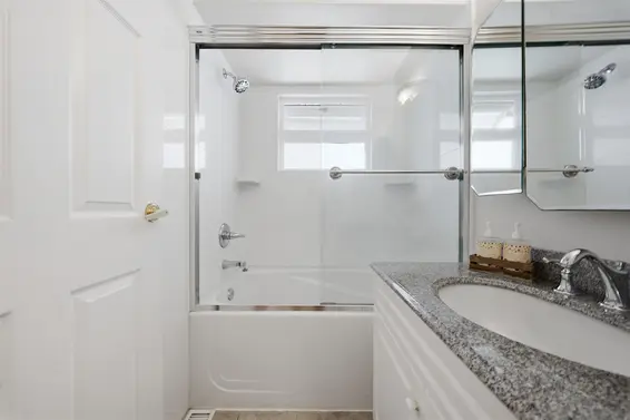 1825 Peters Road, North Vancouver For Sale - image 12