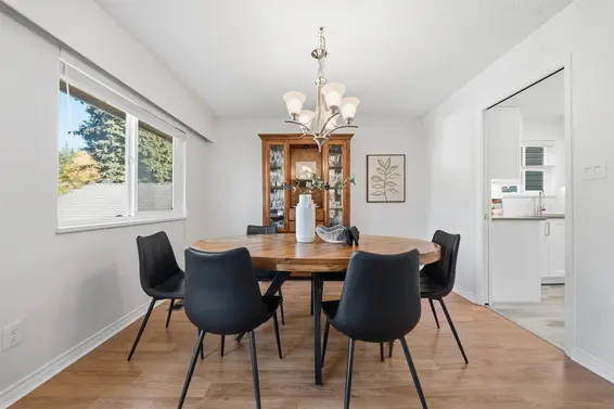 1825 Peters Road, North Vancouver For Sale - image 5