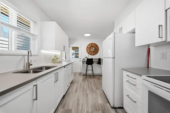1825 Peters Road, North Vancouver For Sale - image 7