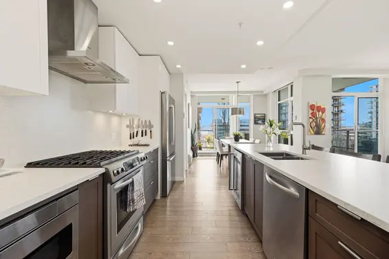 208 135 West 2nd Street, North Vancouver For Sale - image 5