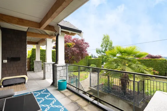 1479 Mathers Avenue, West Vancouver For Sale - image 3