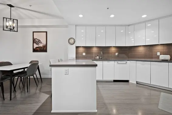 229 255 West 1st Street, North Vancouver For Sale - image 5