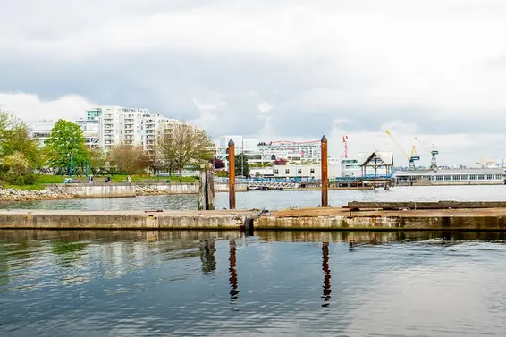 A24 415 Esplanade, North Vancouver For Sale - image 5