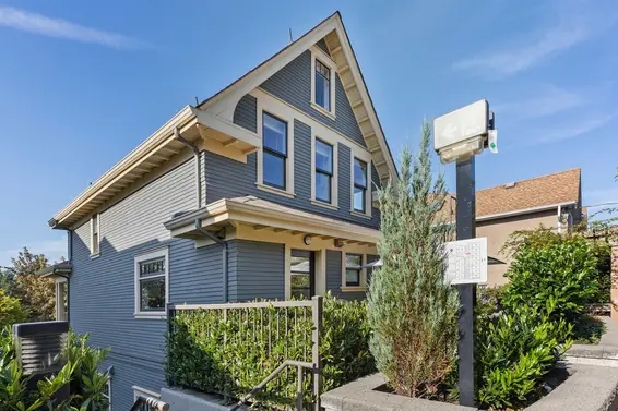 1 & 2 244 East 5th Street, North Vancouver For Sale - image 28