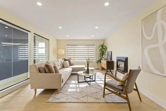 2518 Swinburne Avenue, North Vancouver For Sale - image 6