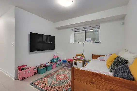 244 West 18th Street, North Vancouver For Sale - image 20