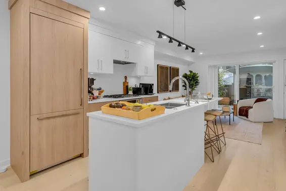 244 West 18th Street, North Vancouver For Sale - image 7