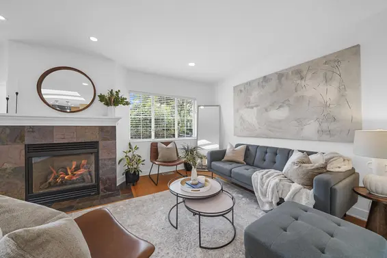 1412 Hope Road, North Vancouver For Sale - image 3