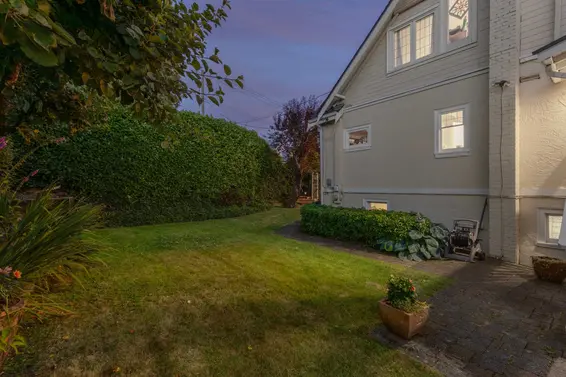 1104 Esquimalt Avenue, West Vancouver For Sale - image 31