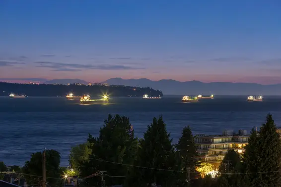 1104 Esquimalt Avenue, West Vancouver For Sale - image 37