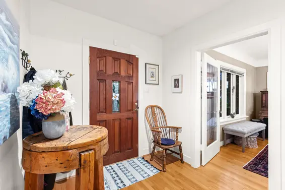 1104 Esquimalt Avenue, West Vancouver For Sale - image 4