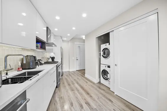 208 1496 Charlotte Road, North Vancouver For Sale - image 15