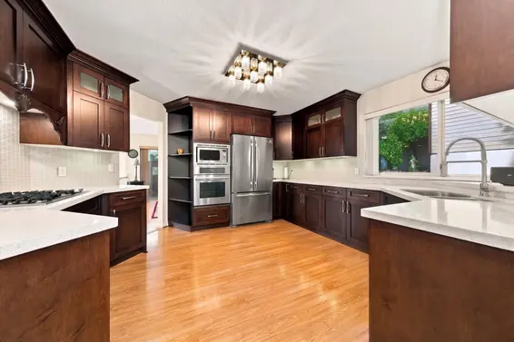 1523 Lawson Avenue, West Vancouver For Sale - image 10