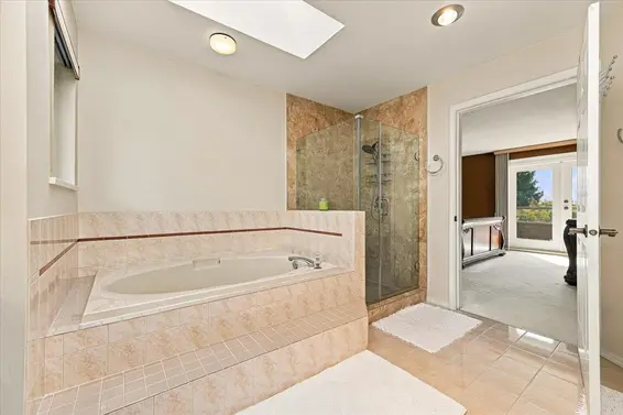 1523 Lawson Avenue, West Vancouver For Sale - image 25