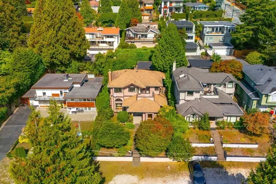 1523 Lawson Avenue, West Vancouver For Sale - image 37