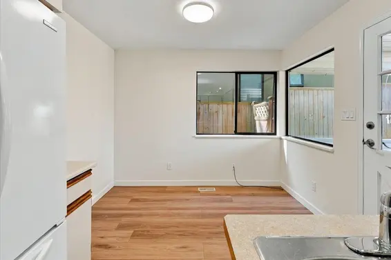 240 East 18th Street, North Vancouver For Sale - image 11