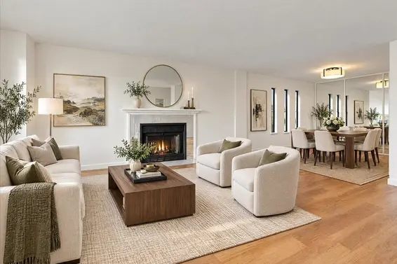 240 East 18th Street, North Vancouver For Sale - image 2