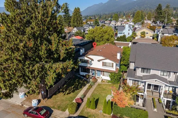 240 East 18th Street, North Vancouver For Sale - image 30