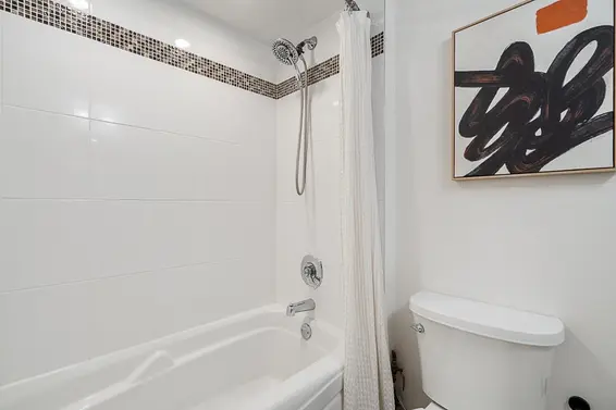 903 114 West Keith Road, North Vancouver For Sale - image 16