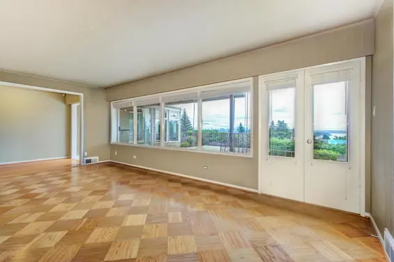 1530 Nelson Avenue, West Vancouver For Sale - image 2