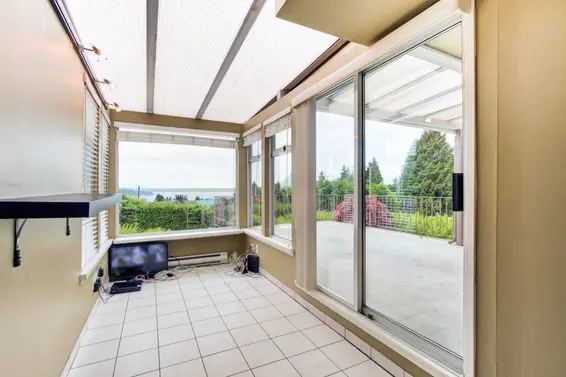 1530 Nelson Avenue, West Vancouver For Sale - image 8
