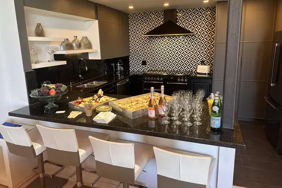 1306 33 Chesterfield Place, North Vancouver For Sale - image 12