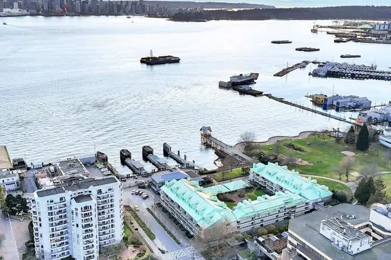 1306 33 Chesterfield Place, North Vancouver For Sale - image 5