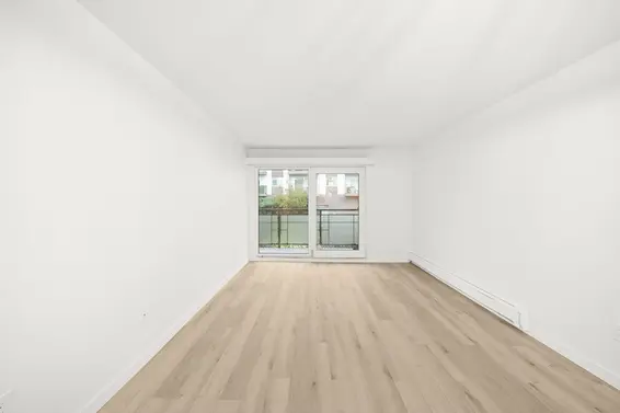 207 360 East 2nd Street, North Vancouver For Sale - image 17