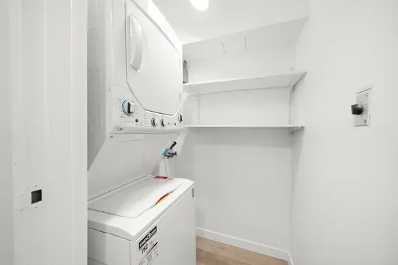 207 360 East 2nd Street, North Vancouver For Sale - image 23