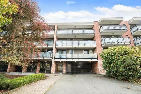 207 360 East 2nd Street, North Vancouver For Sale - image 27