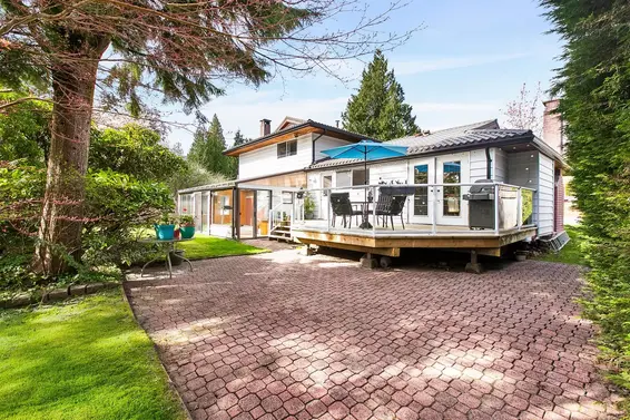 1601 Platt Crescent, North Vancouver For Sale - image 12