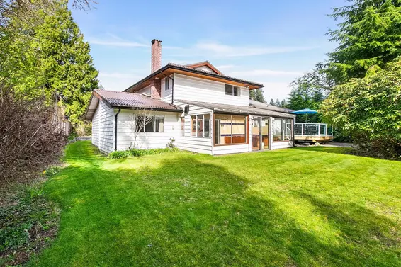 1601 Platt Crescent, North Vancouver For Sale - image 13