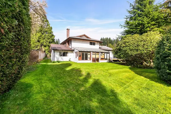 1601 Platt Crescent, North Vancouver For Sale - image 18