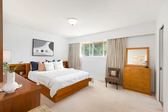 1601 Platt Crescent, North Vancouver For Sale - image 19