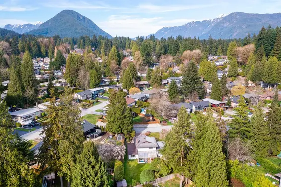 1601 Platt Crescent, North Vancouver For Sale - image 30