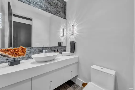 2384 Nelson Avenue, West Vancouver For Sale - image 20