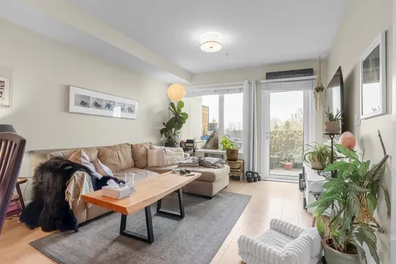 203 1496 Charlotte Road, North Vancouver For Sale - image 10