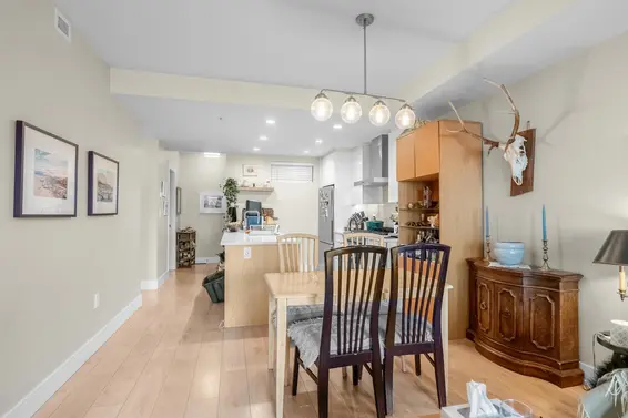 203 1496 Charlotte Road, North Vancouver For Sale - image 12