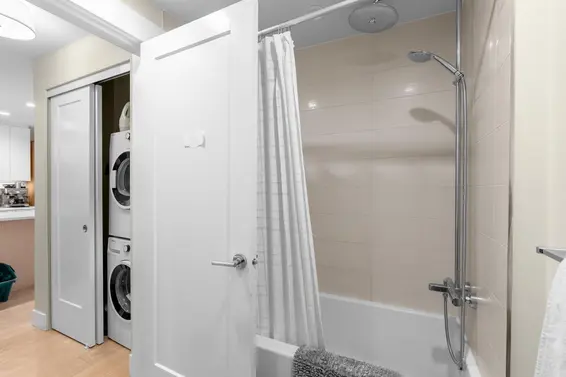 203 1496 Charlotte Road, North Vancouver For Sale - image 18