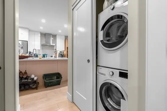 203 1496 Charlotte Road, North Vancouver For Sale - image 19