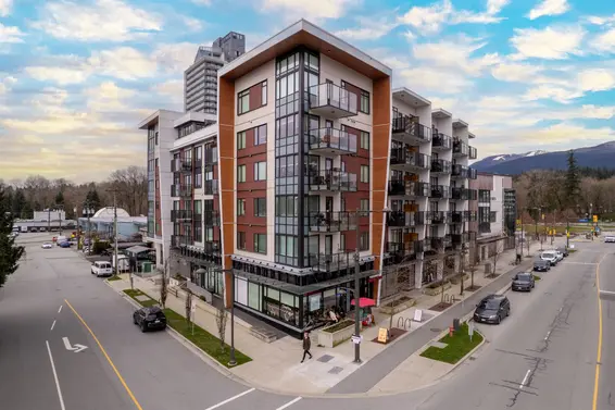 203 1496 Charlotte Road, North Vancouver For Sale - image 2