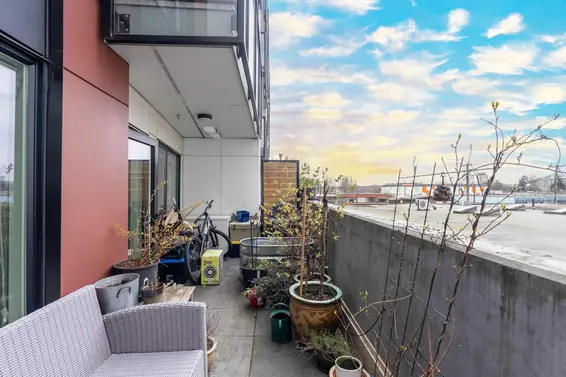 203 1496 Charlotte Road, North Vancouver For Sale - image 21