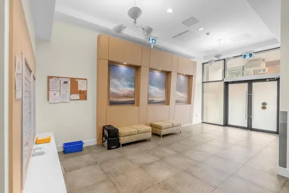 203 1496 Charlotte Road, North Vancouver For Sale - image 7