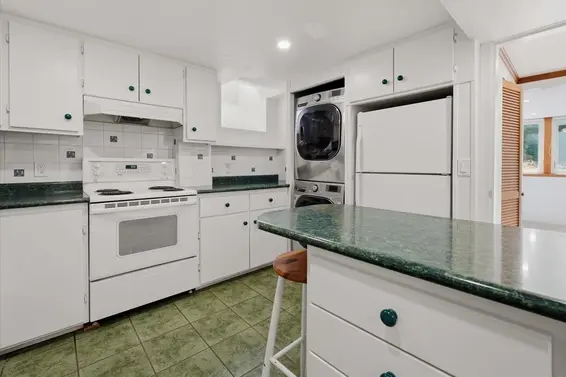 1650 Mathers Avenue, West Vancouver For Sale - image 29