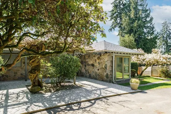 1650 Mathers Avenue, West Vancouver For Sale - image 32