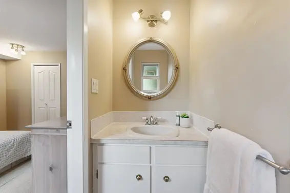 506 East 21st Street, North Vancouver For Sale - image 22