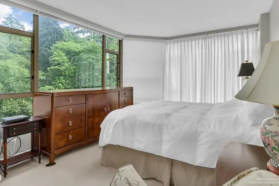 413 1327 East Keith Road, North Vancouver For Sale - image 11